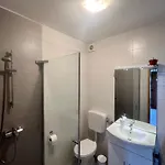 Mara Apartment *